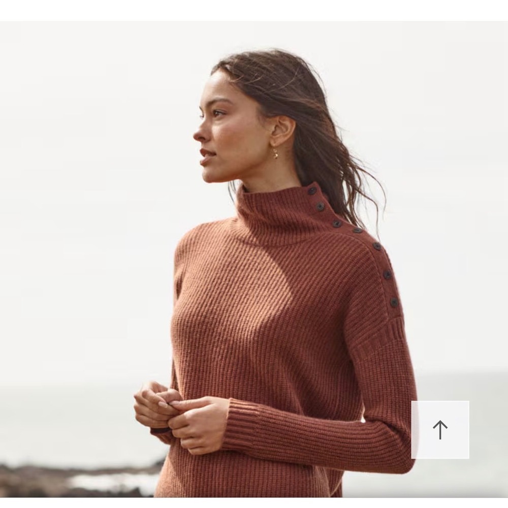 Garnet Hill Women cashmere Rust Orange Ribbed Button Shoulder Turtleneck Sweater